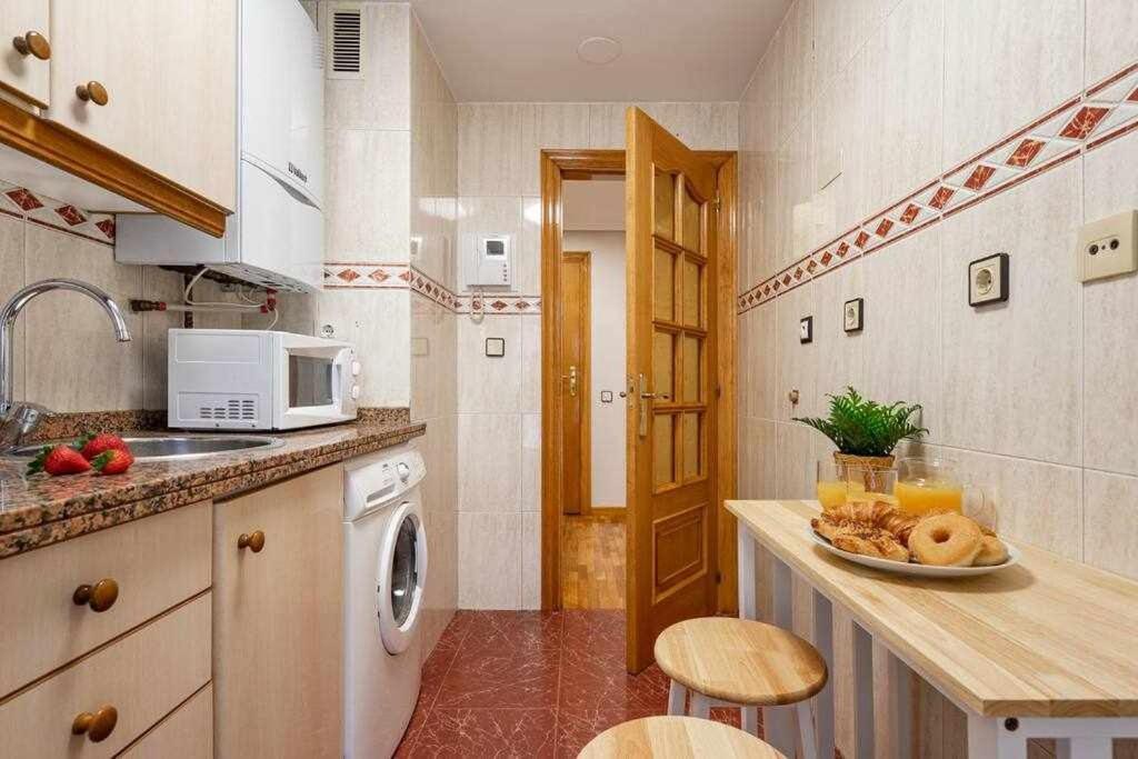 La Plaza Apartamento Gijón Eksteriør bilde